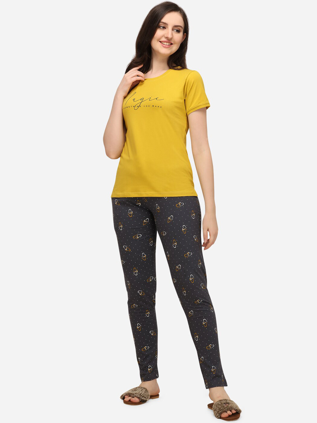 

Lenissa Women Mustard & Navy Blue Printed Night suit
