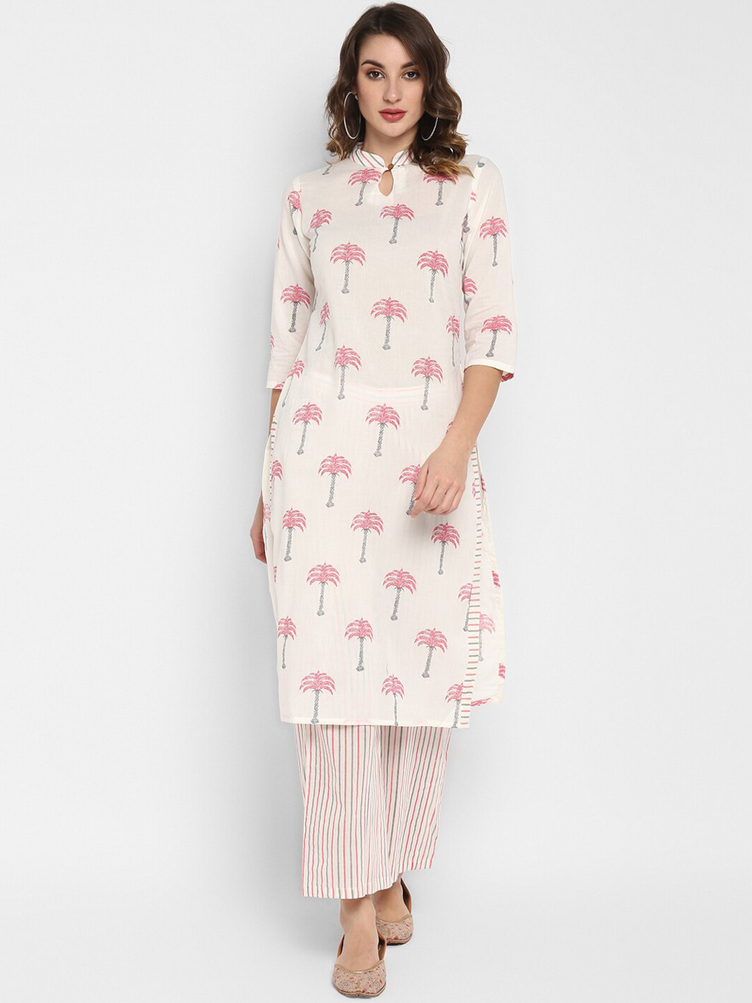 

Janasya Women White Printed Pleated Pure Cotton Kurta with Palazzos