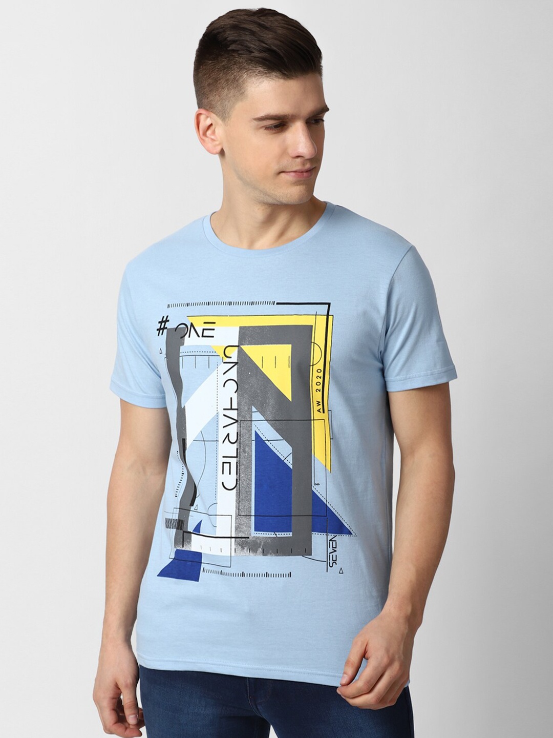 

Peter England Casuals Men Blue Printed Slim Fit Pure Cotton T-shirt