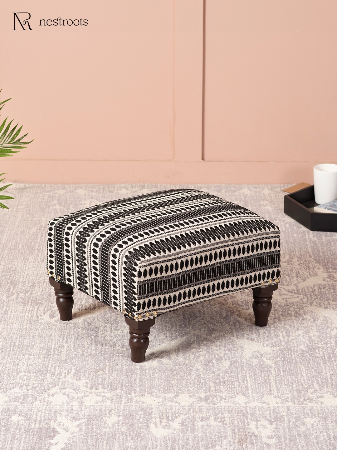 

nestroots Black & White Printed Wooden Chawki