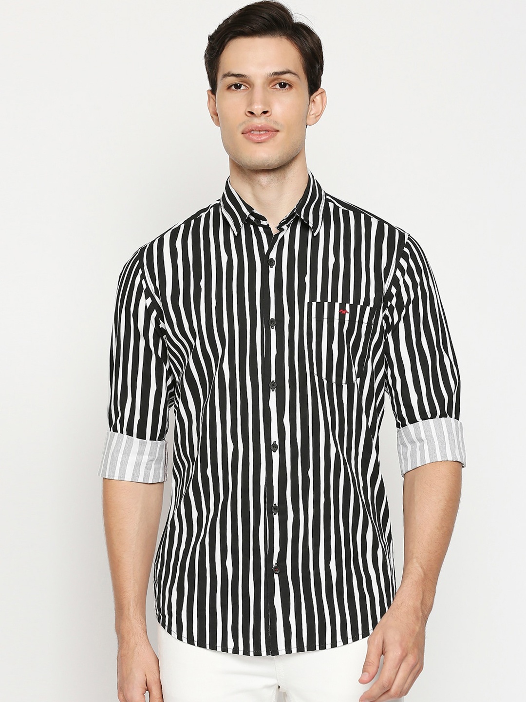 

Mufti Men Black & White Slim Fit Opaque Striped Casual Shirt