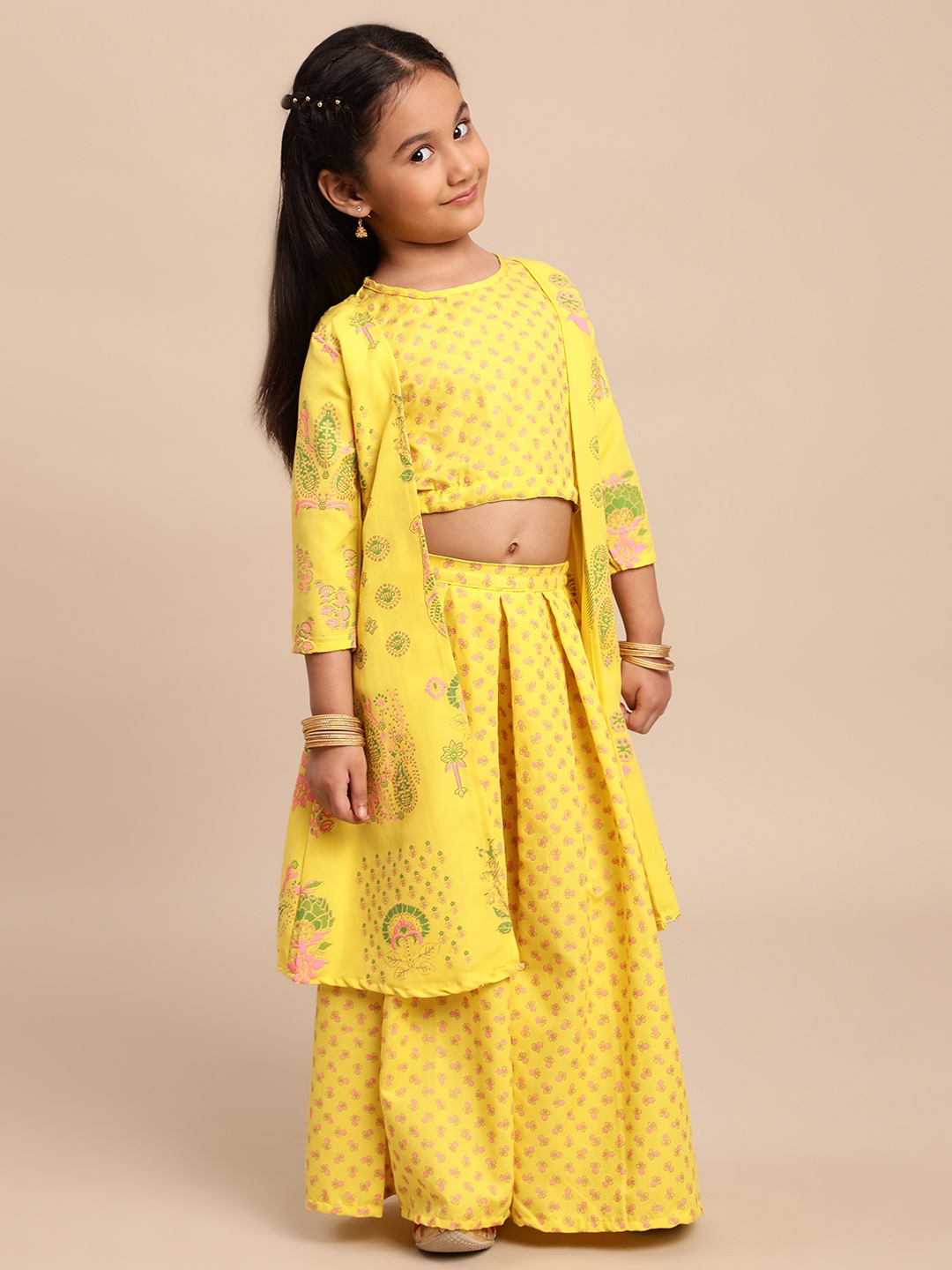 

Ahalyaa Girls Yellow Floral Printed Layered Kurta with Palazzos with Jacket