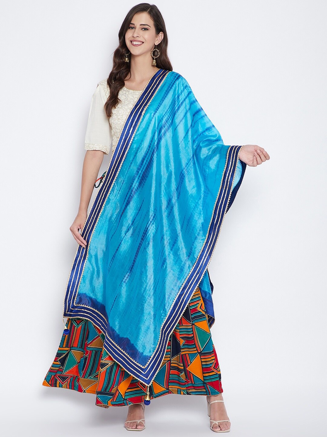 

Clora Creation Blue & White Dyed Tie and Dye Dupatta with Gotta Patti