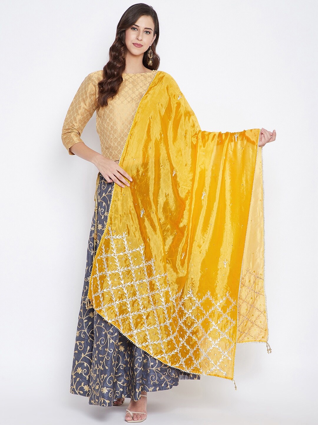 

Clora Creation Women Yellow & White Geometric Embroidered Embellished Dupatta