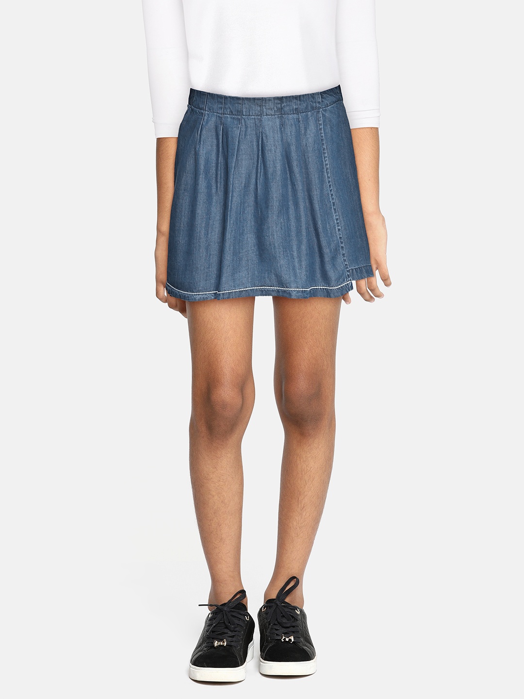 

Global Desi Girls Blue Solid Denim Shorts