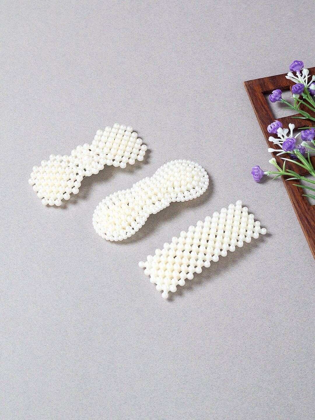 

Golden Peacock Women White Set of 3 Embellished Tic Tac Hair Clip