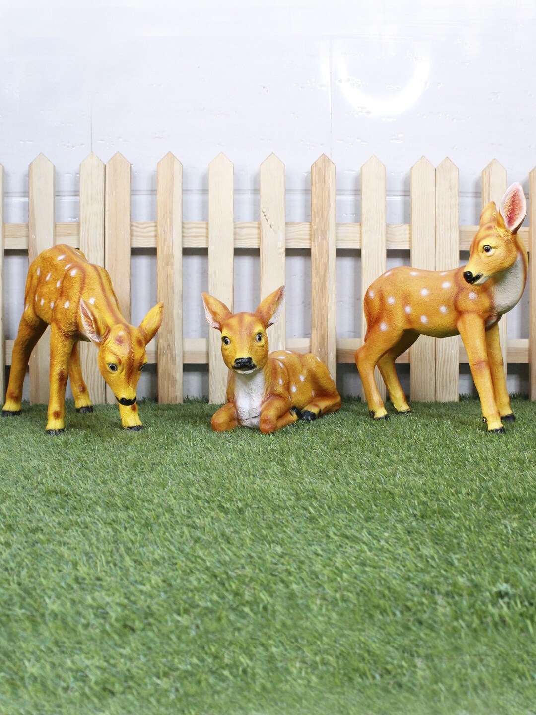 

Wonderland Set Of 3 Brown & White Deer Garden Accessories