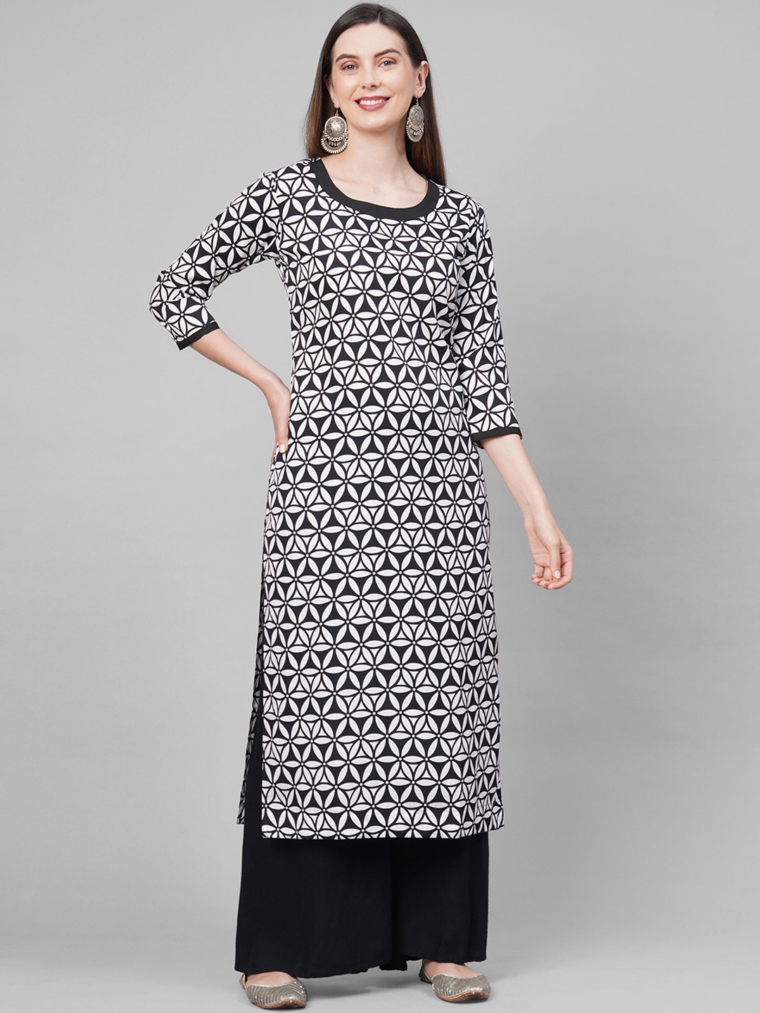 

KALINI Women Black & White Geometric Printed Straight Kurta