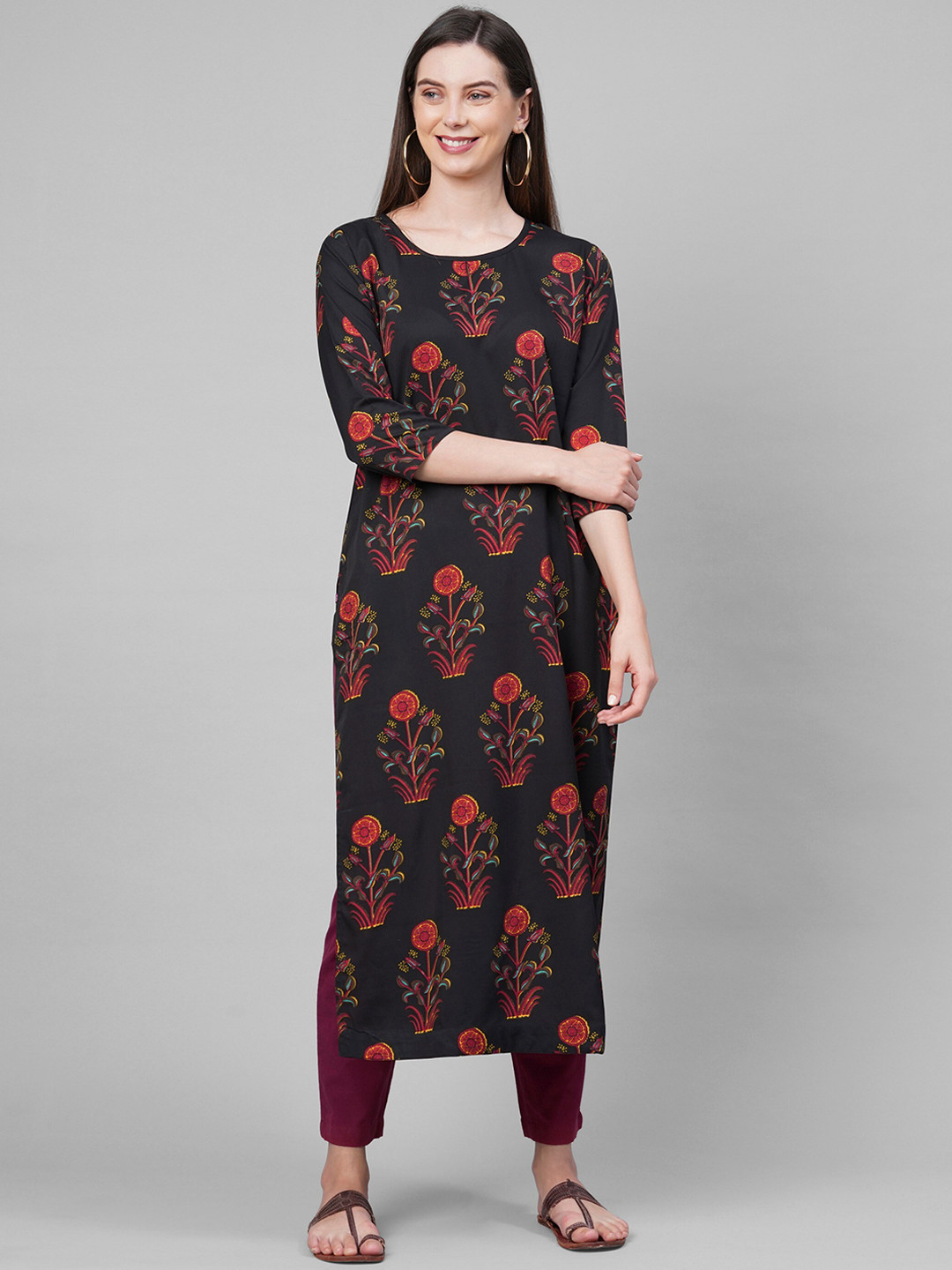 

KALINI Women Black & Red Ethnic Motifs Printed Straight Kurta