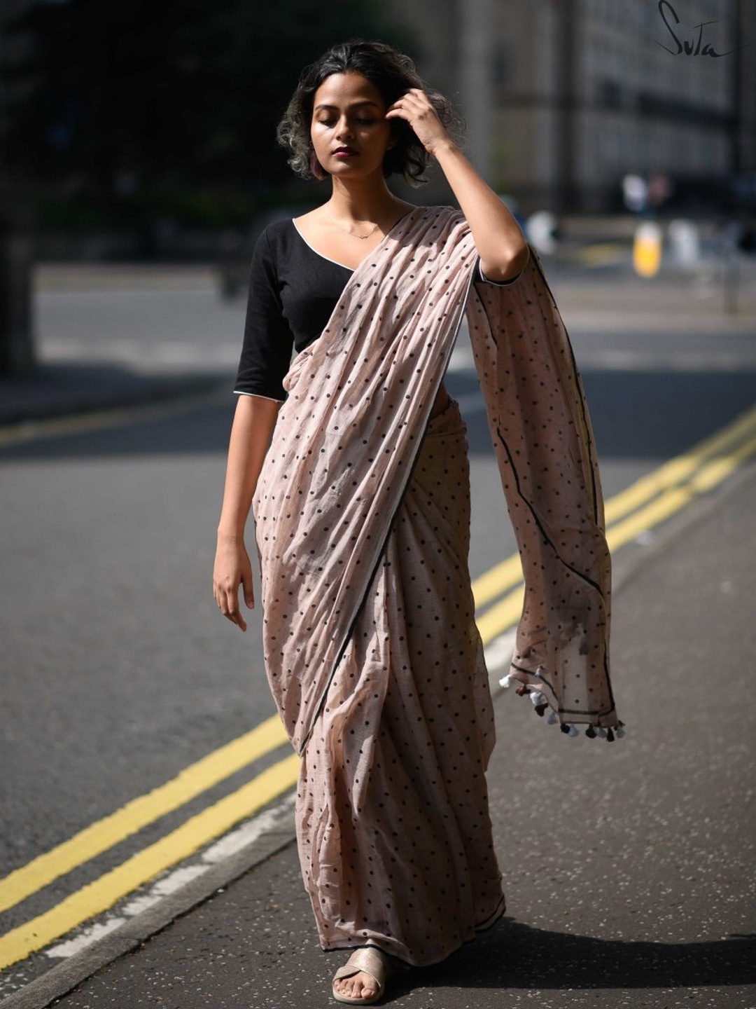 

Suta Brown & Black Polka Dots Printed Pure Cotton Saree
