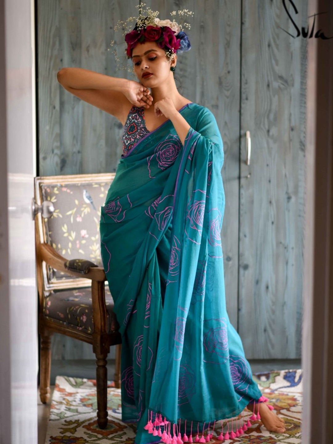 

Suta Teal Green & Pink Floral Printed Pure Cotton Saree