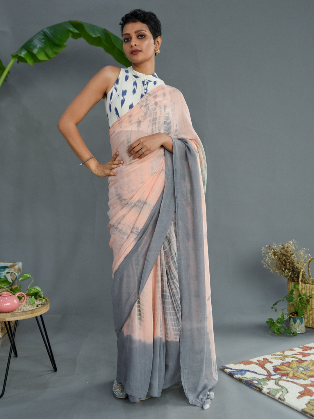 

Suta Peach-Coloured & Grey Tie & Dye Pure Cotton Saree