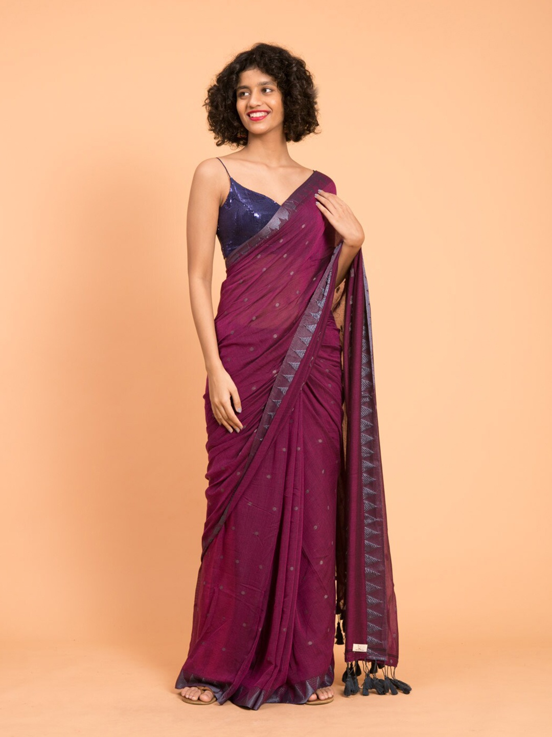 

Suta Purple Grey Woven Design Cotton Blend Saree