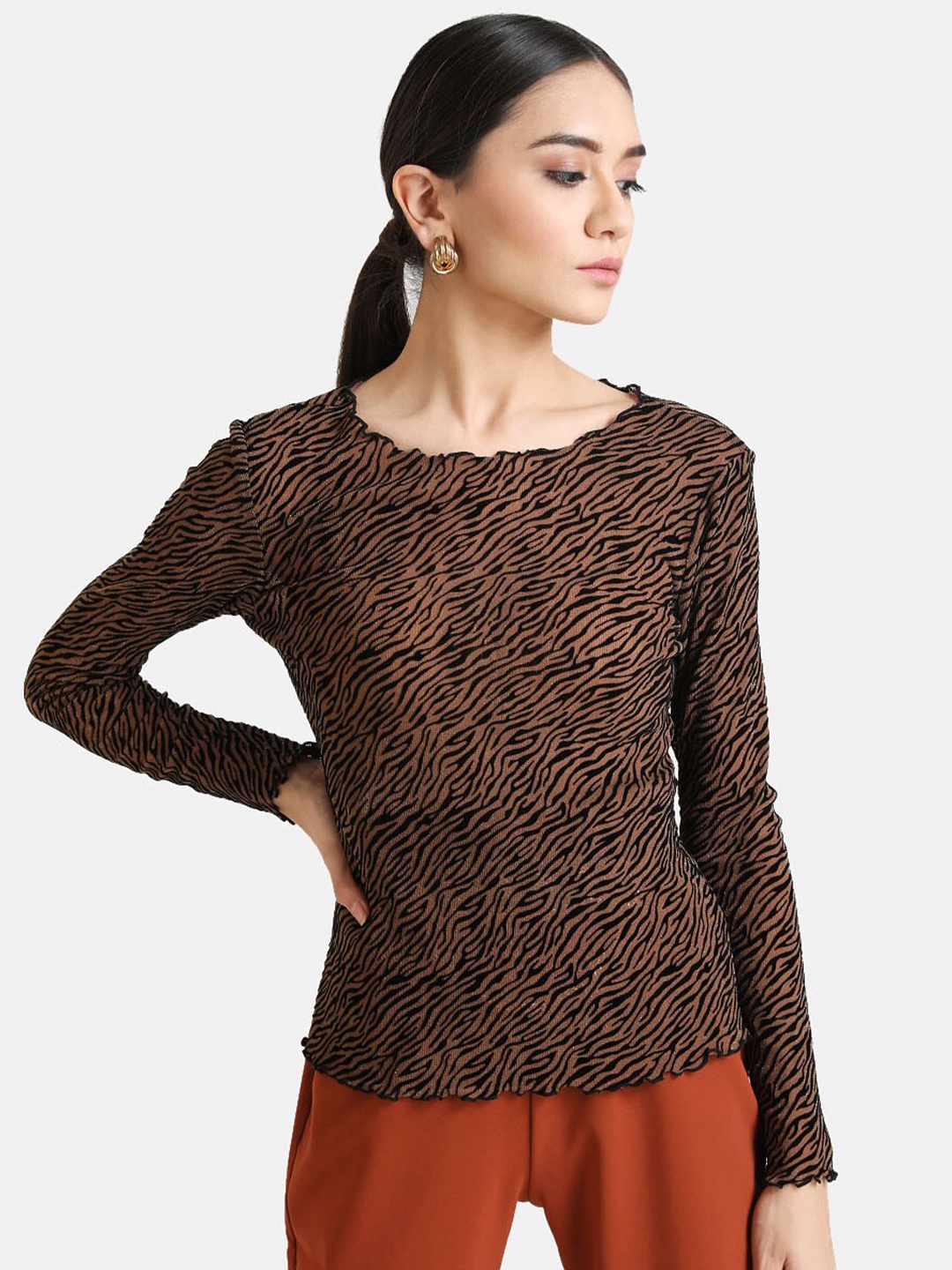 

Kazo Brown & Black Animal Printed Fitted Top