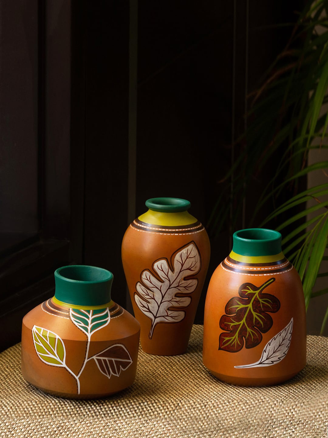 

ExclusiveLane Set Of 3 Brown & Green Hand-Painted Vases