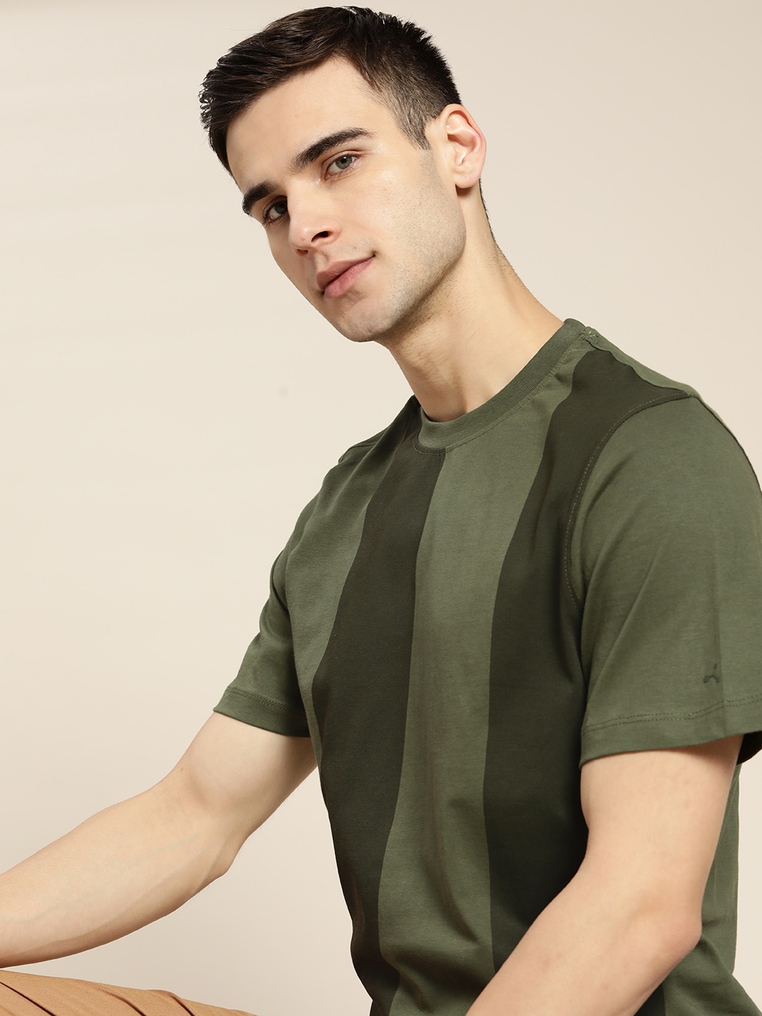 

ether Men Green & Black Striped Cotton T-shirt