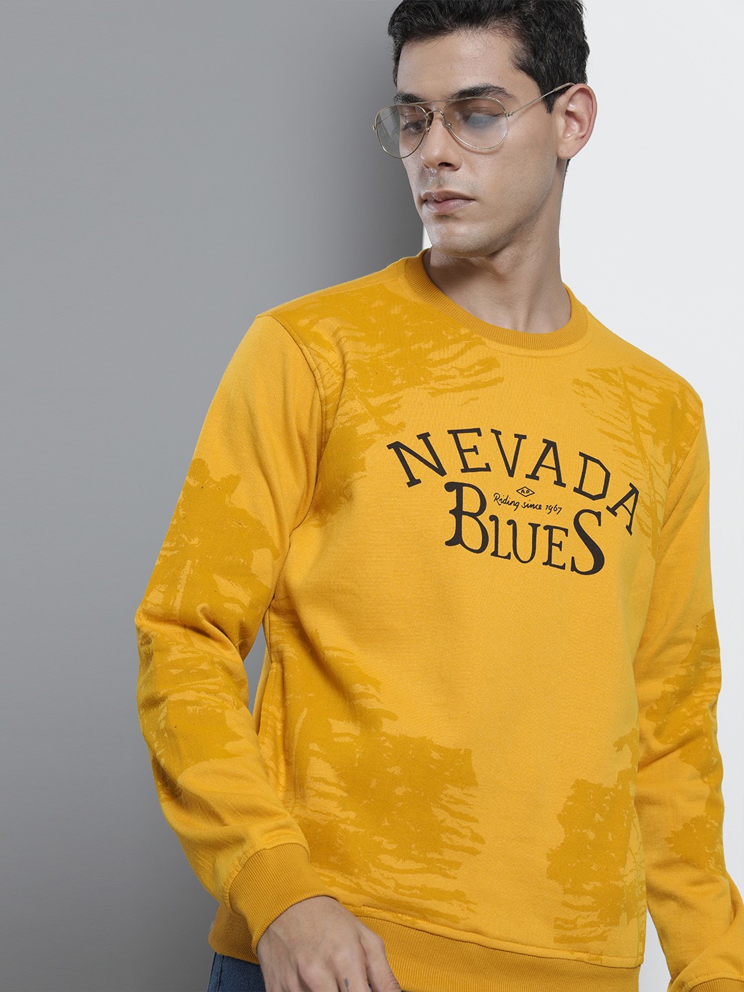 

The Indian Garage Co Men Mustard Yellow Printed Sweatshirt