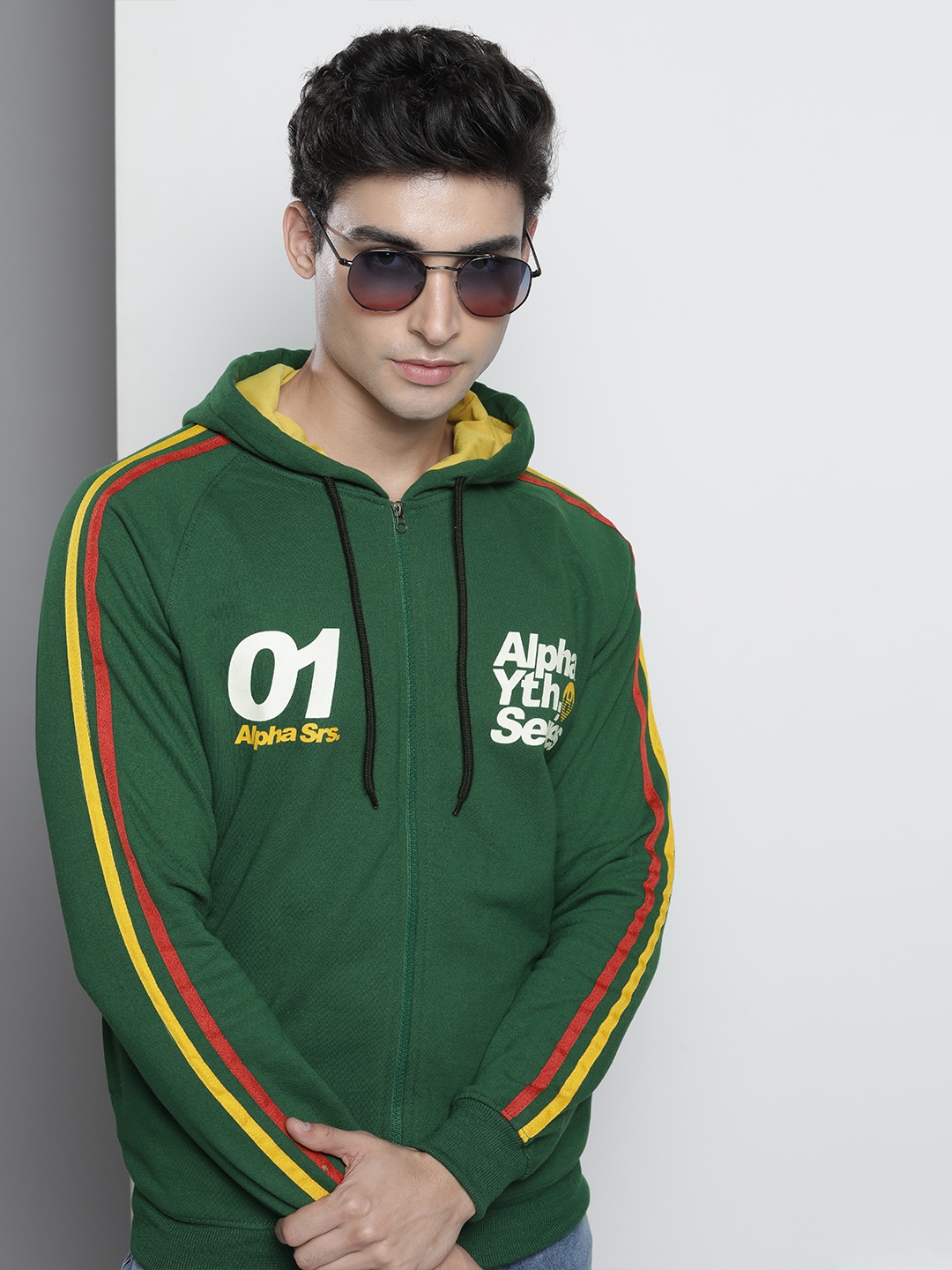 

The Indian Garage Co Men Green Printed Hooded Sweatshirt