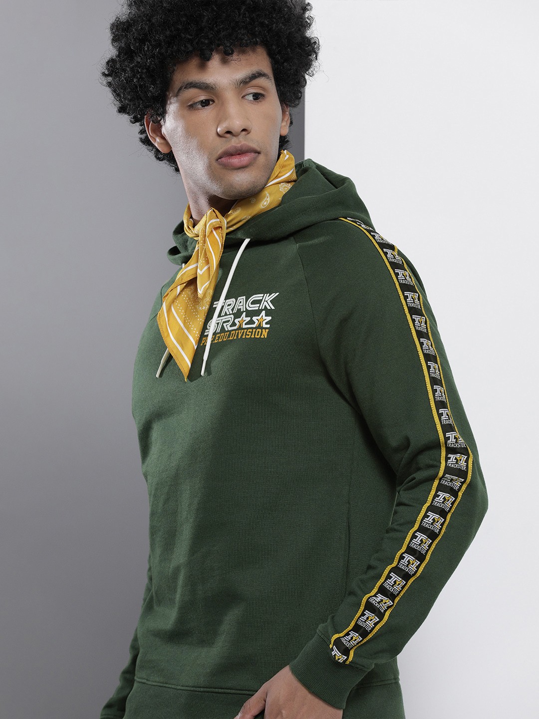 

The Indian Garage Co Men Olive Green Hooded Sweatshirt