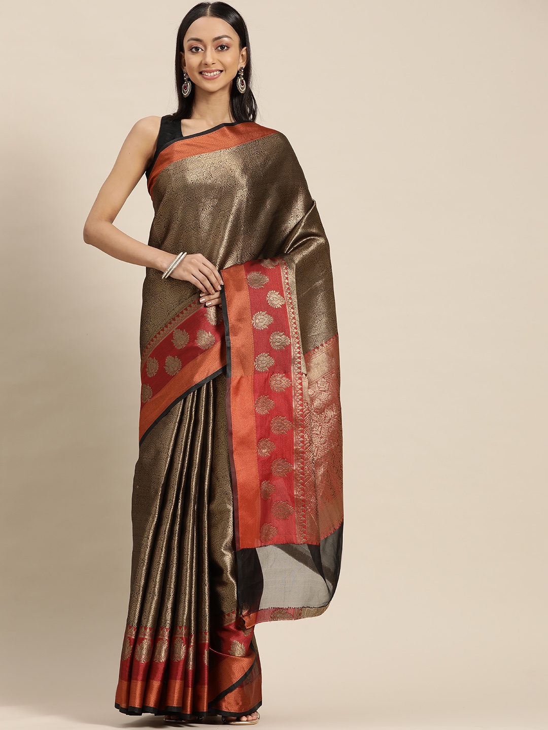 

Mitera Golden & Black Dual Tone Ethnic Motifs Zari Saree, Gold