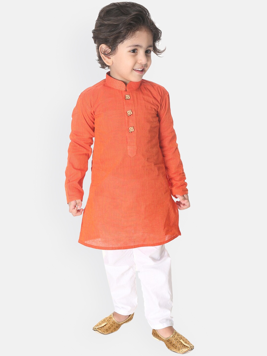 

VASTRAMAY Boys Red Solid Regular Pure Cotton Kurta With Trousers