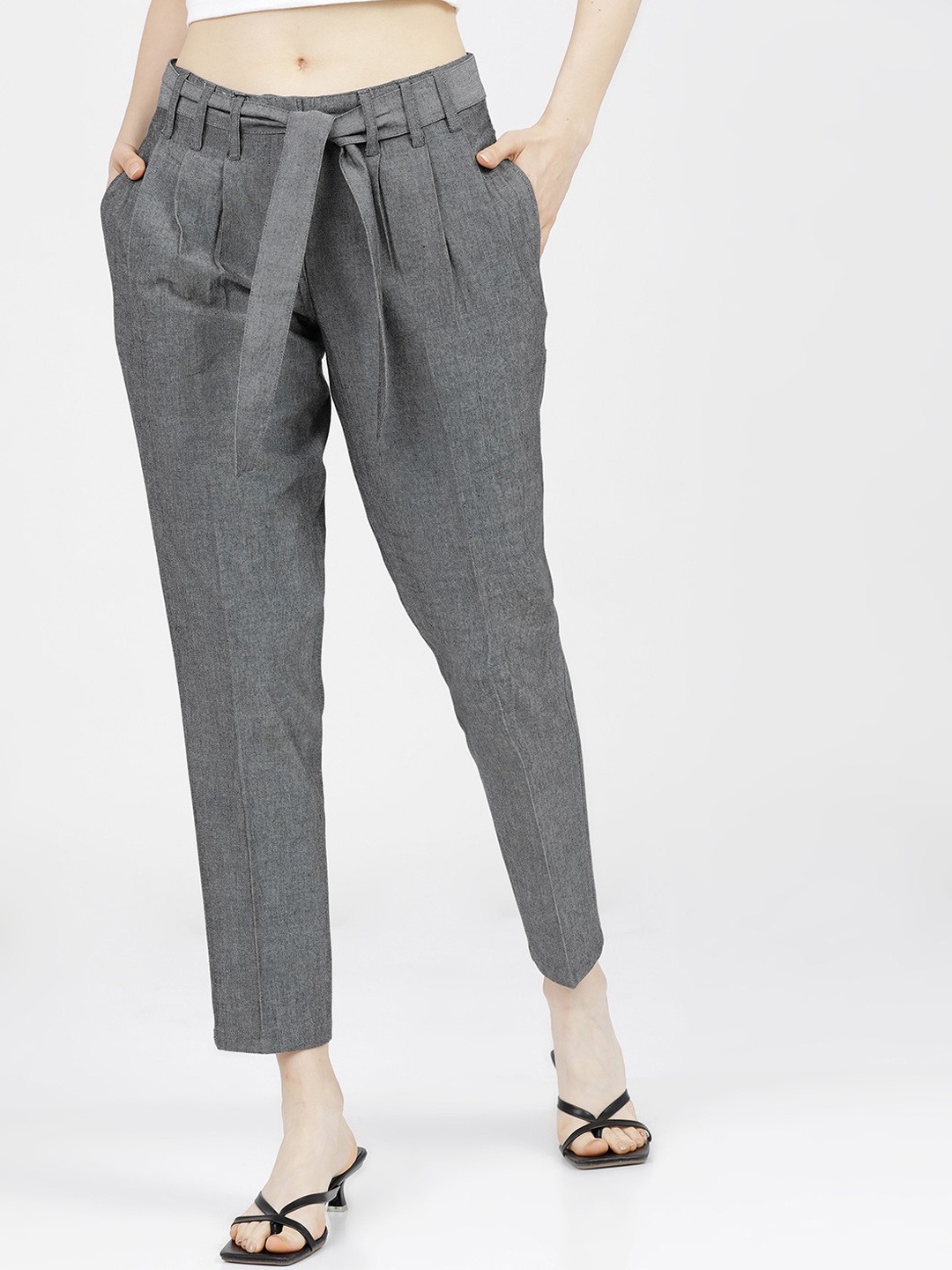 

CHIC BY TOKYO TALKIES Women Grey Tapered Fit Low-Rise Pleated Peg Trousers