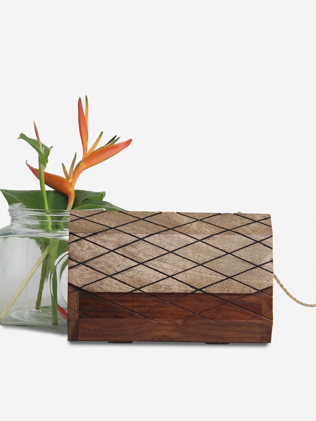 

Orbbaan Women Brown & Gold-Toned Textured Box Wooden Overlap Clutch