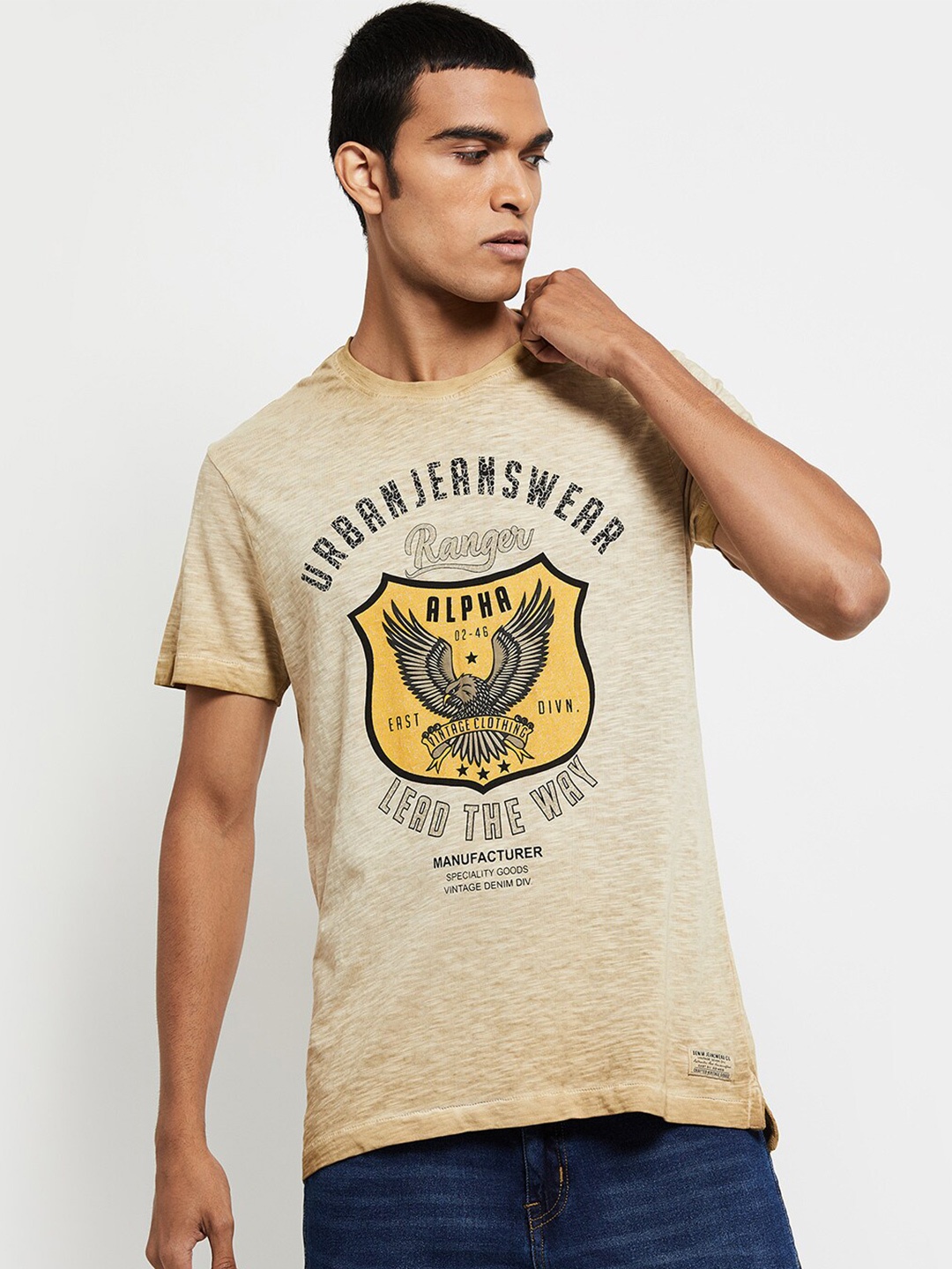 

max Men Beige Brown Graphic Printed Cotton Pure Cotton T-shirt