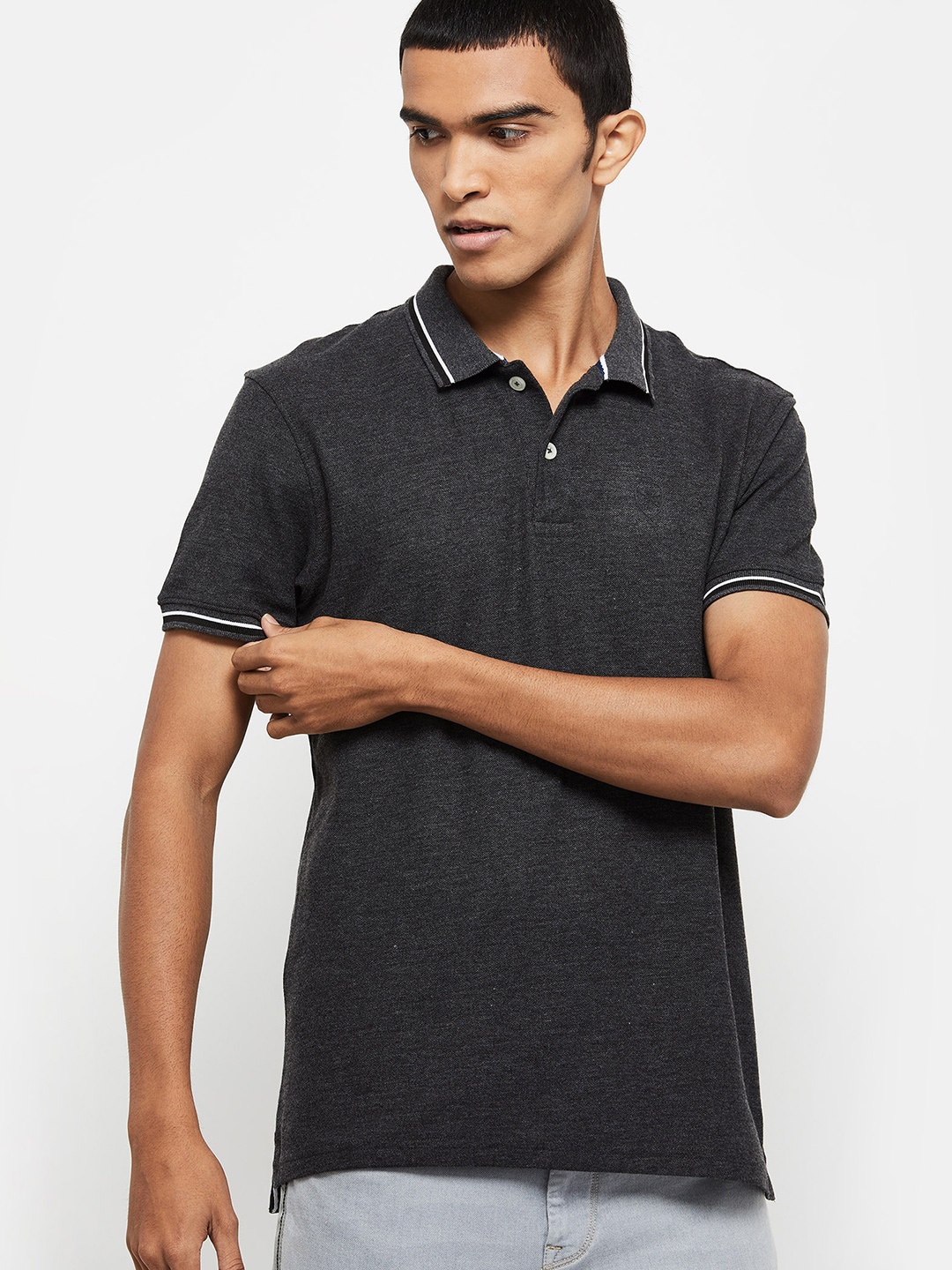 

max Men Charcoal Polo Collar T-shirt