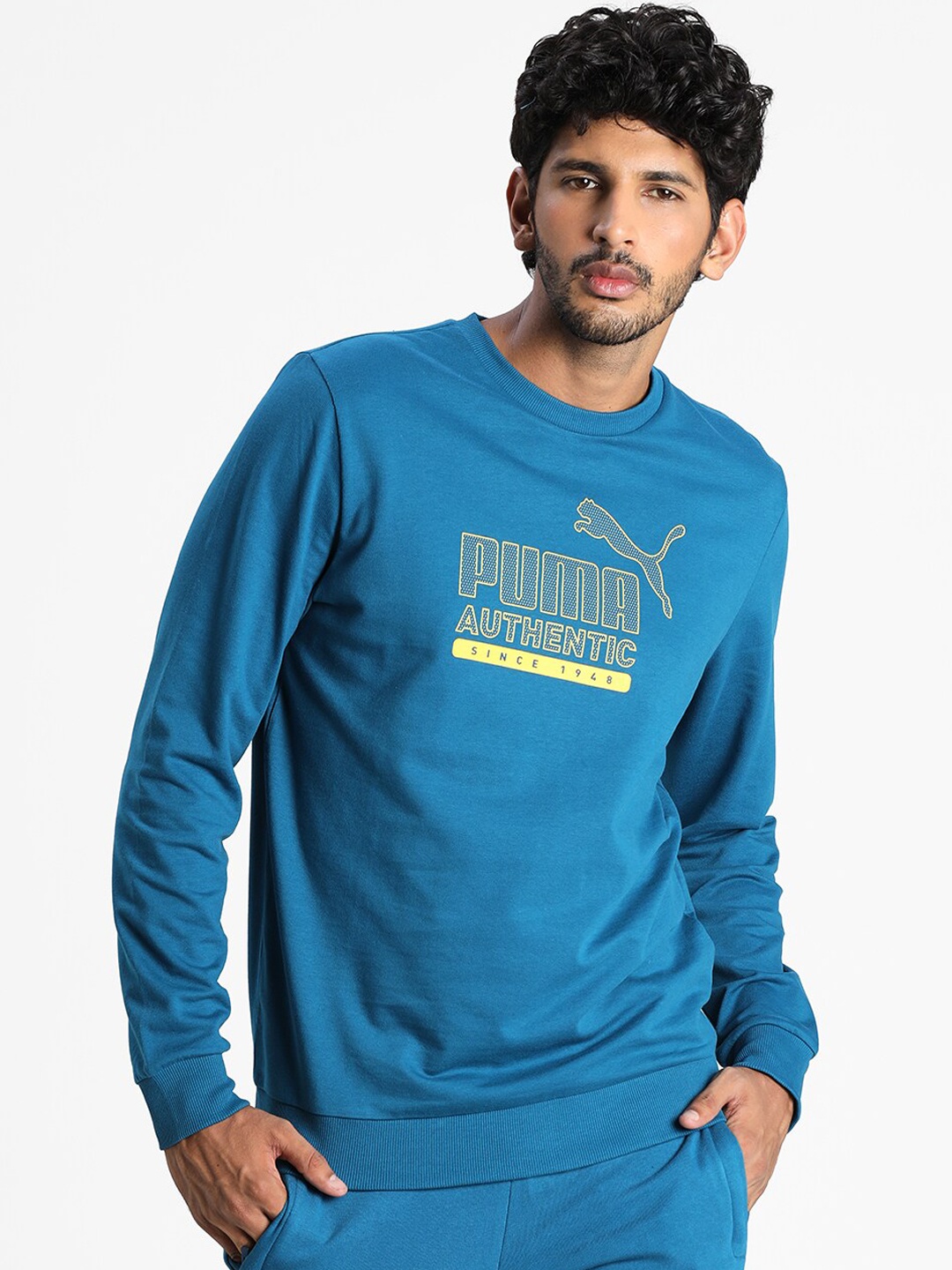 

Puma Men Blue Sweat Shirt