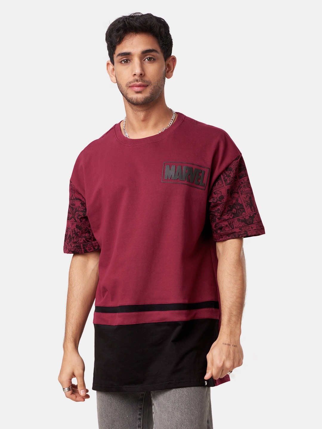 

The Souled Store Men Maroon Marvel Comic Lover Placement Print Oversized T-Shirt, Red