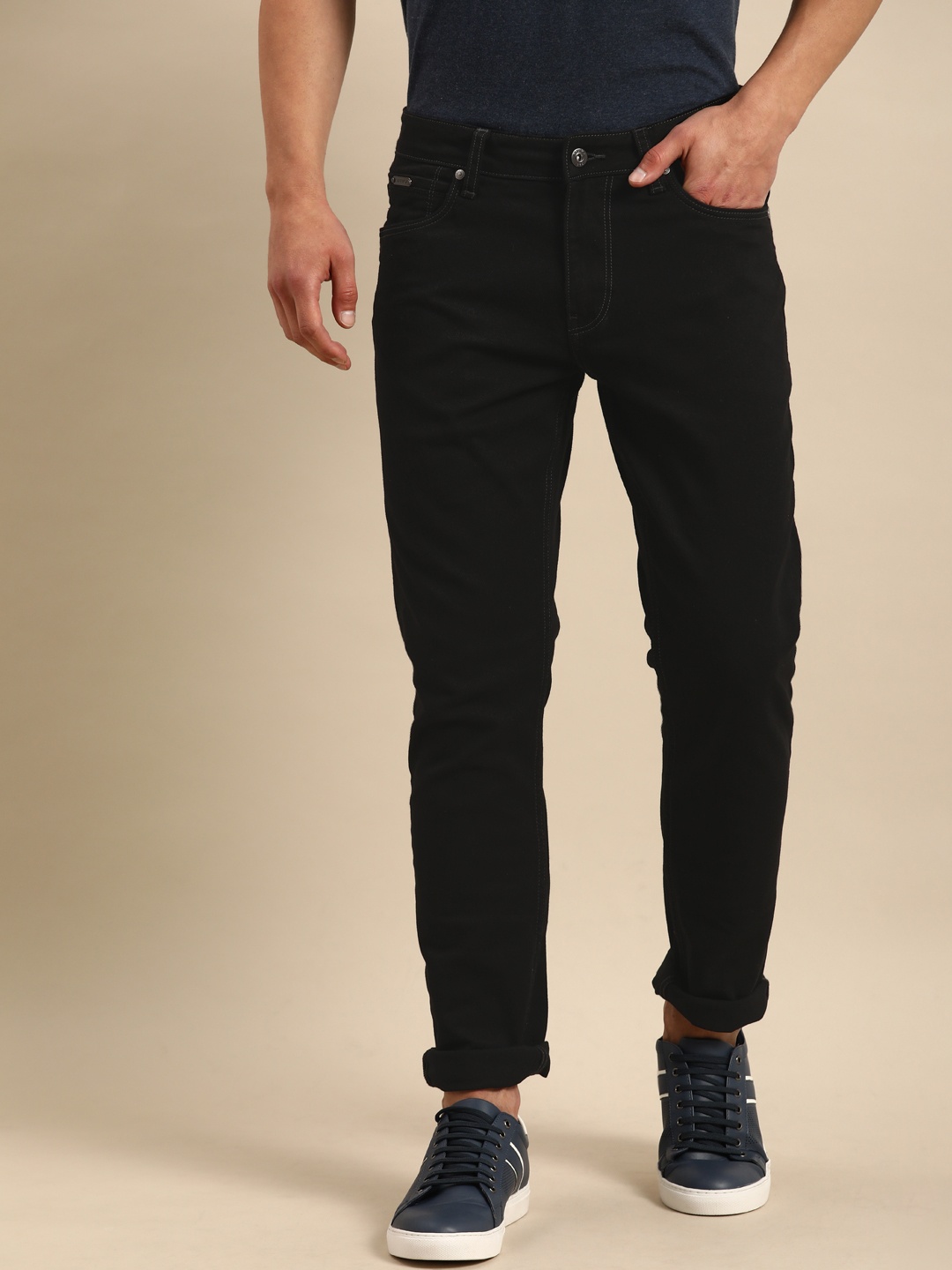 

Nautica Men Black Slim Fit Mid Rise Stretchable Jeans