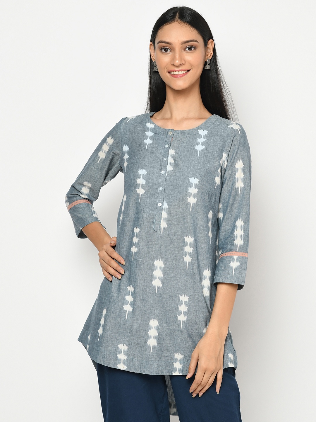 

Fabindia Blue & White Ikat Print Cotton Tunic