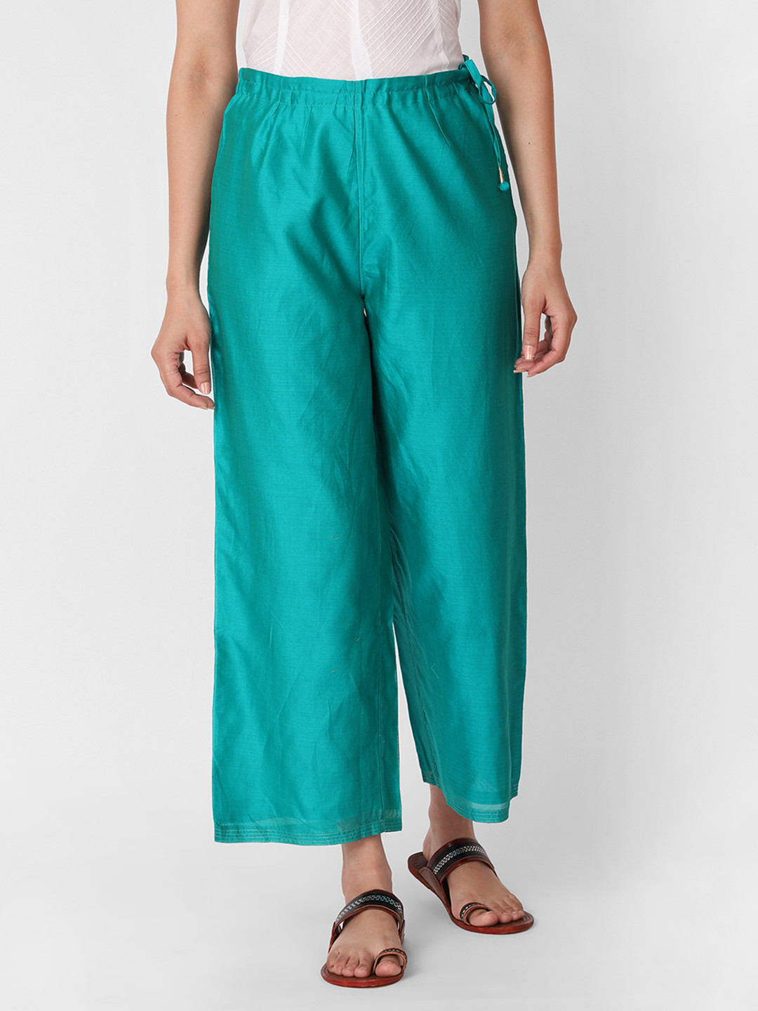 

Fabindia Women Teal Blue Satin Finish Pleated Regular Trousers