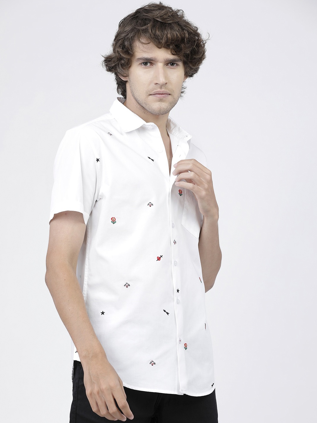 

HIGHLANDER Men White Slim Fit Opaque Printed Cotton Casual Shirt
