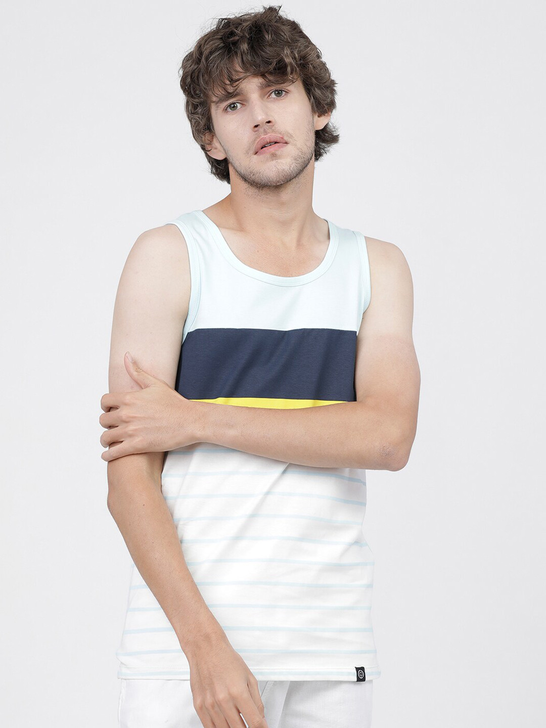 

LOCOMOTIVE Men Blue & Navy Blue Striped Cotton T-shirt