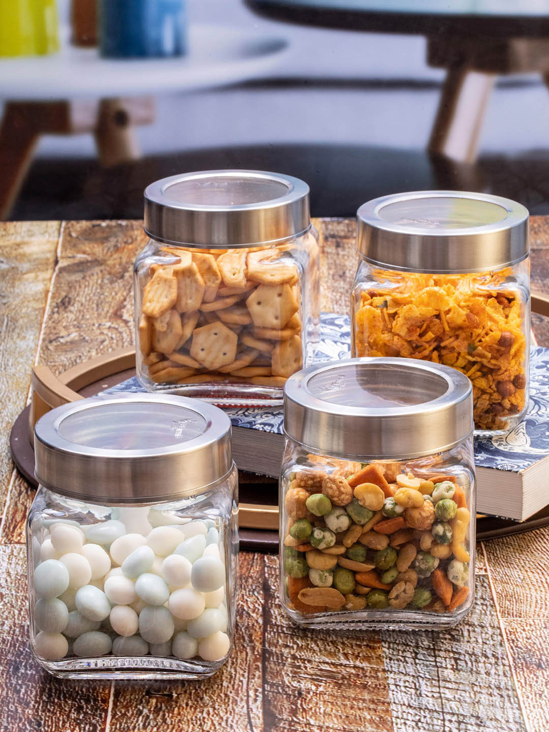 

GOODHOMES Set Of 4 Transparent Glass Storage Jars With Lid
