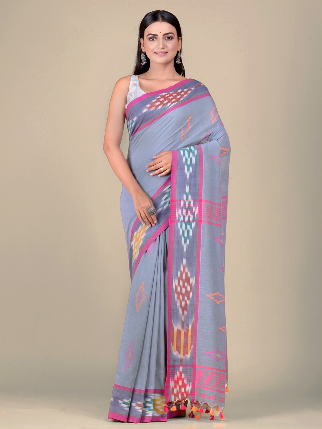 

Mitera Grey & Pink Hand Woven Pure Cotton Saree