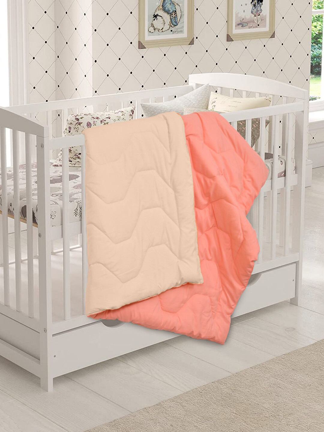 

Clasiko Kids Peach-Coloured & Beige Mild Winter 210 GSM Reversible Single Bed Quilt