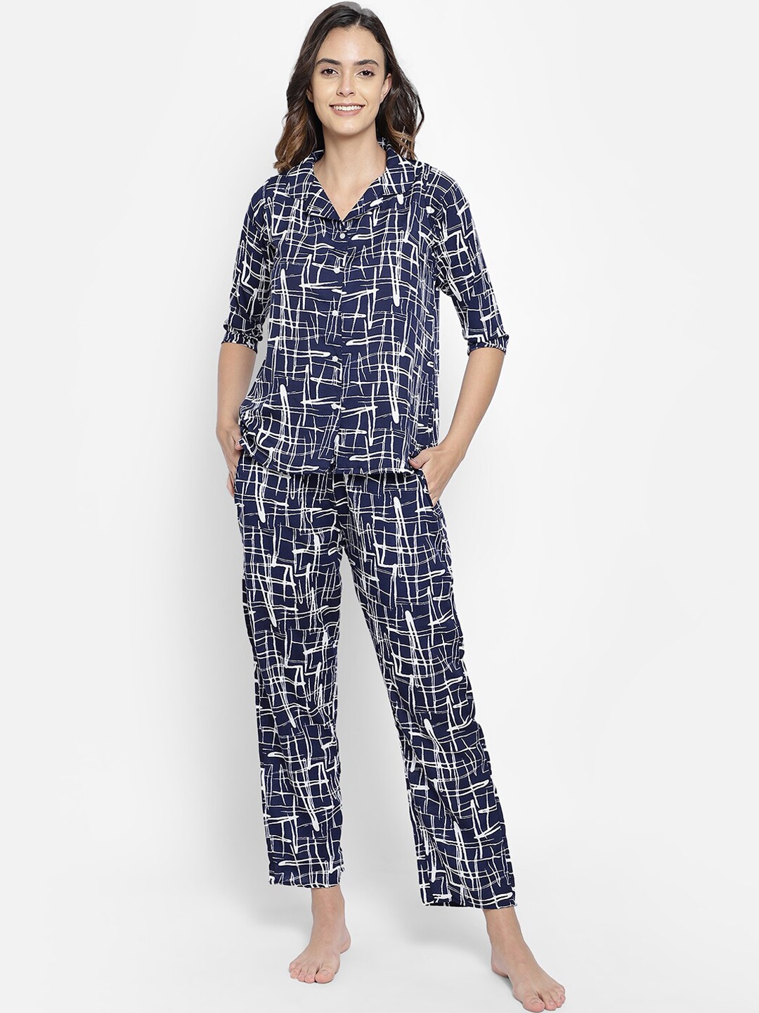 

Clovia Women Navy Blue & White Printed Night Suit