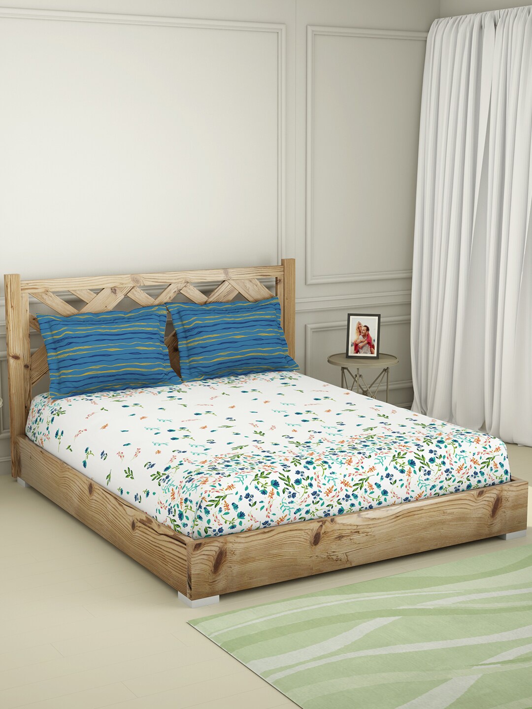 

SPACES White & Teal Blue Floral 210 TC Pure Cotton Queen Bedsheet With 2 Pillow Covers