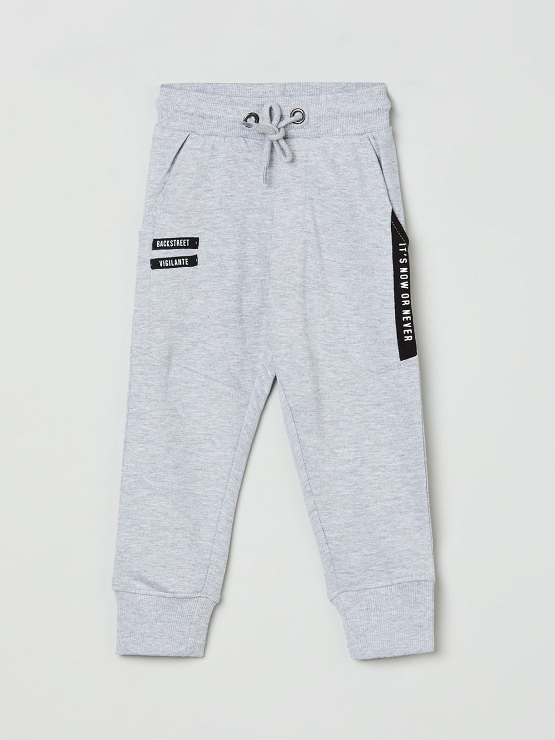 

max Boys Grey Solid Pure Cotton Joggers