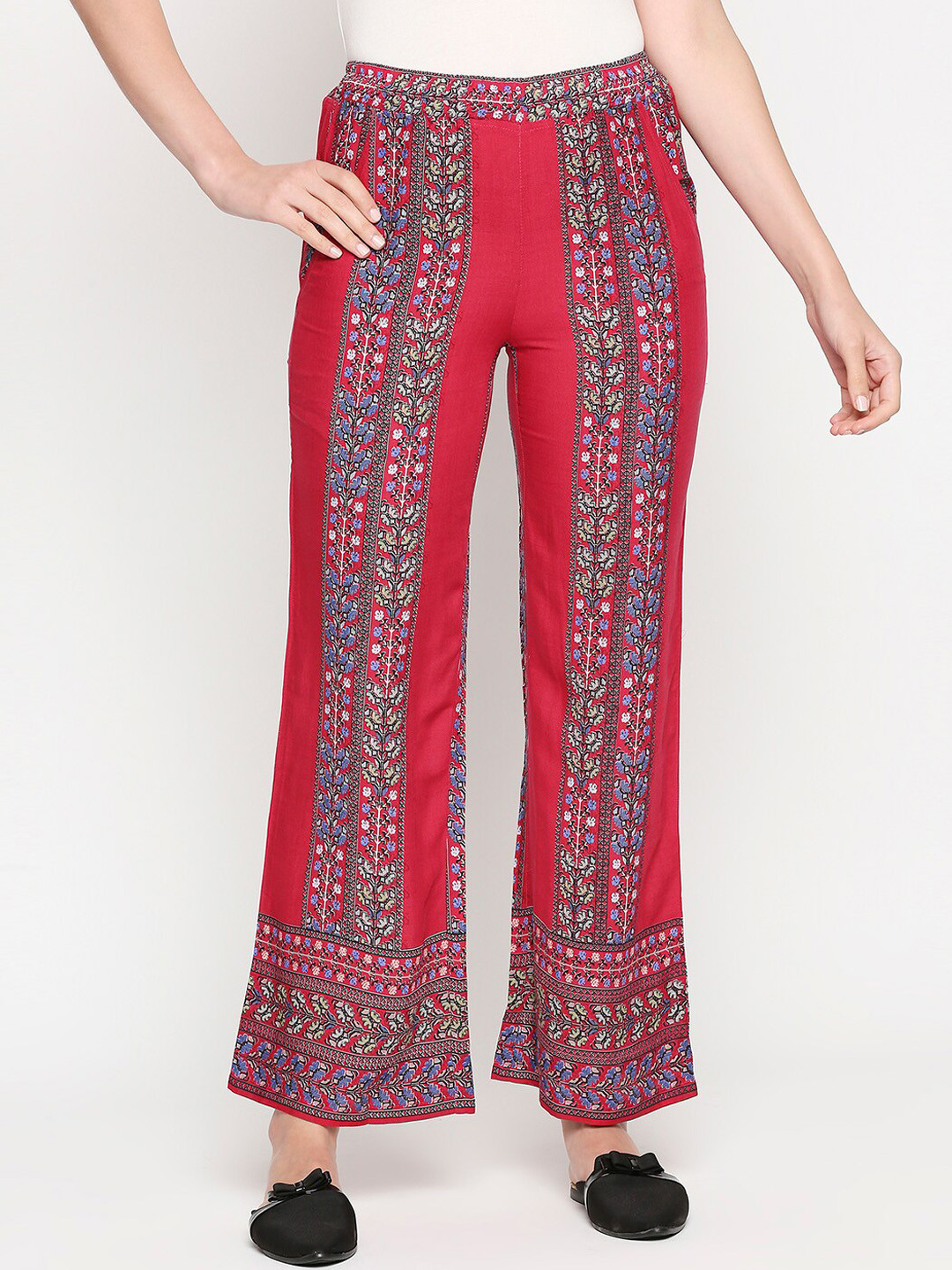 

inocenCia Women Pink & Black Printed Lounge Pants