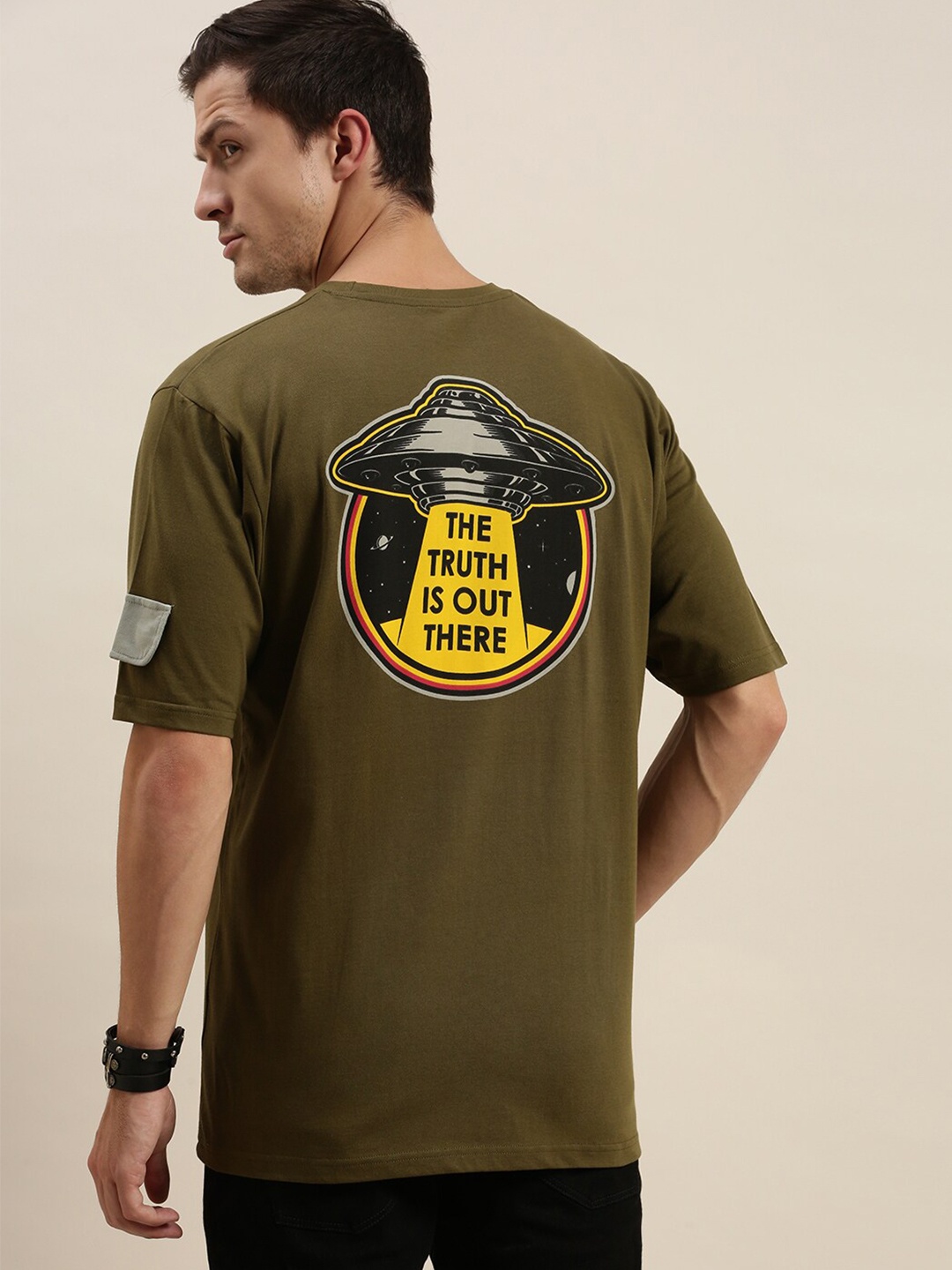 

Difference of Opinion Men Olive Green Printed Loose Fit Cotton Pure Cotton T-shirt