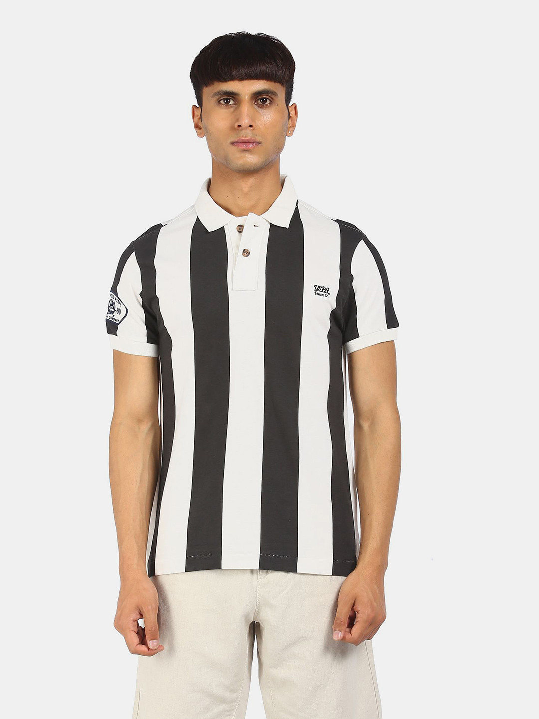 

U.S. Polo Assn. Denim Co. Men White & Black Striped Polo Collar T-shirt