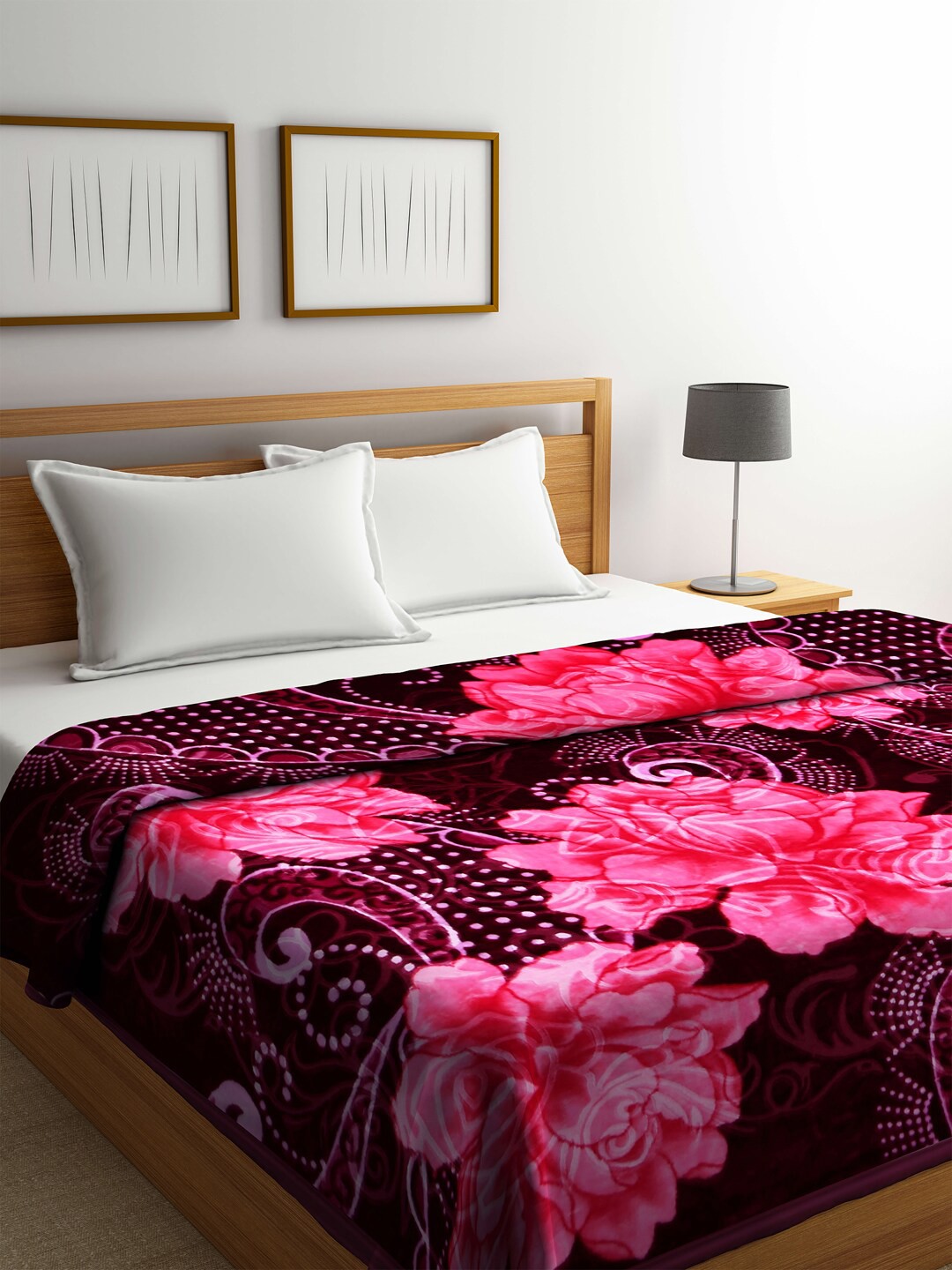 

KLOTTHE Black & Pink Floral Heavy Winter 800 GSM Double Bed Blanket