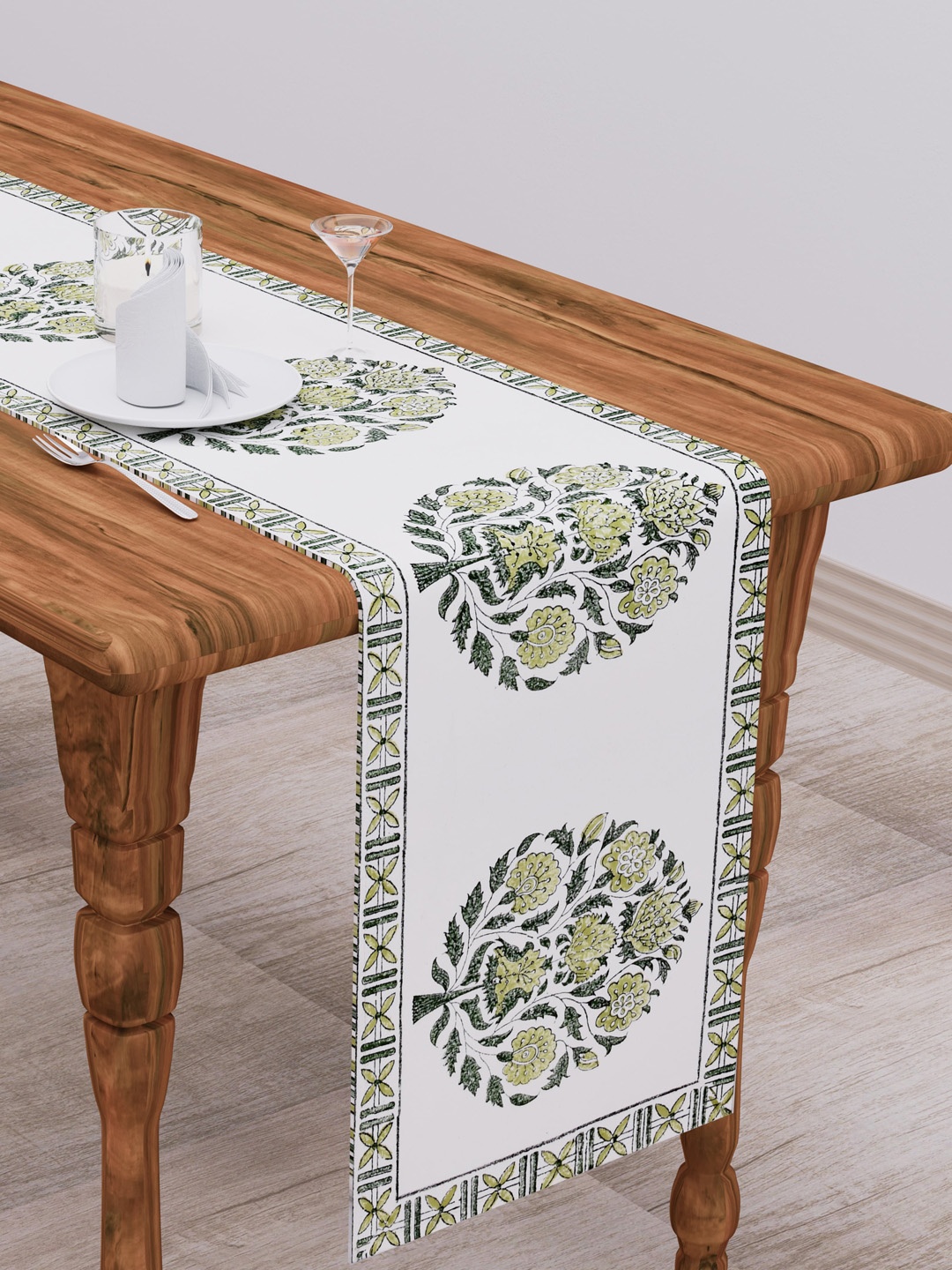 

Clasiko White & Green Floral Printed Pure Cotton Table Runner