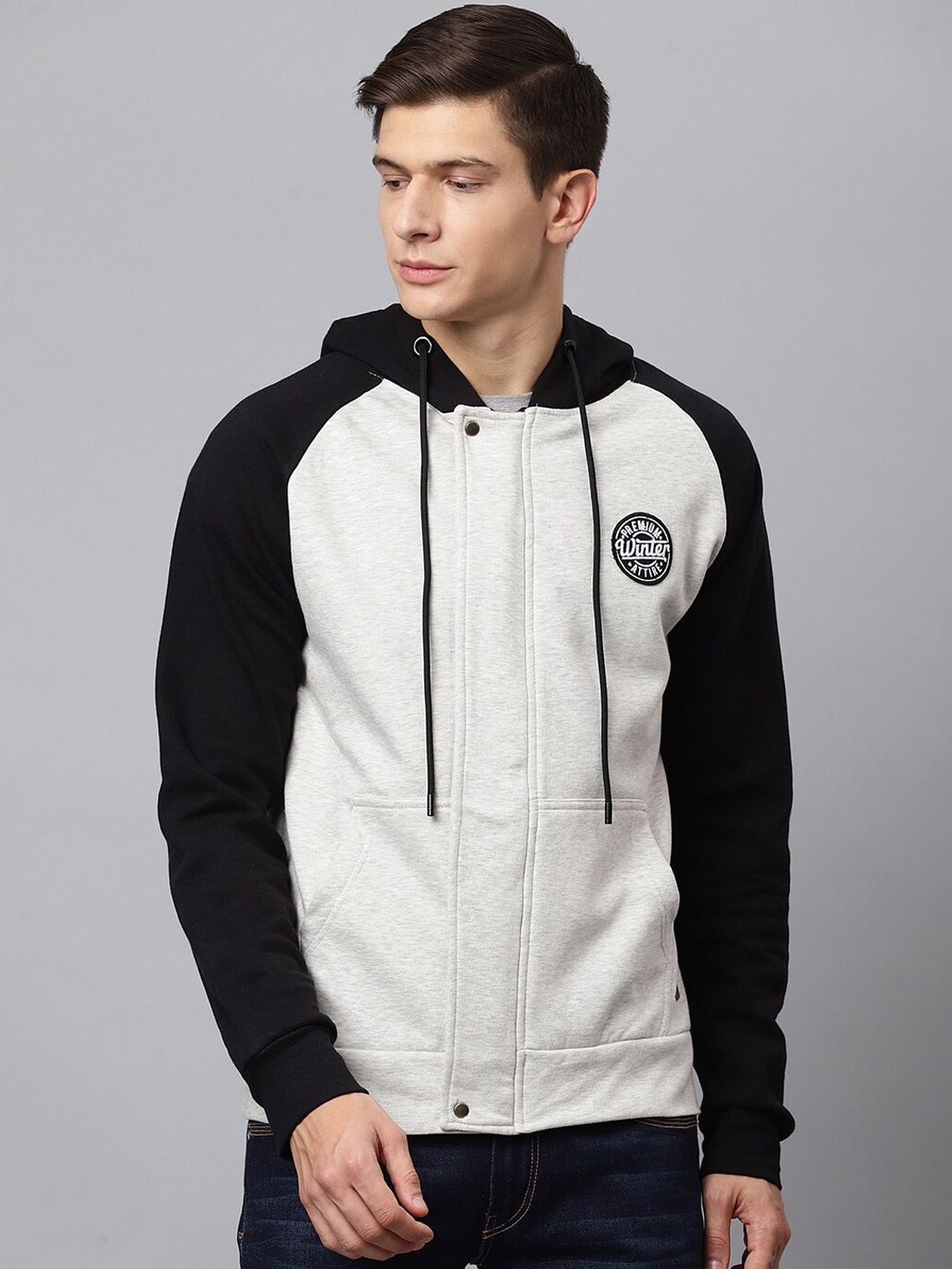 

Campus Sutra Men White & Black Colourblocked Hooded Cotton Sweatshirt