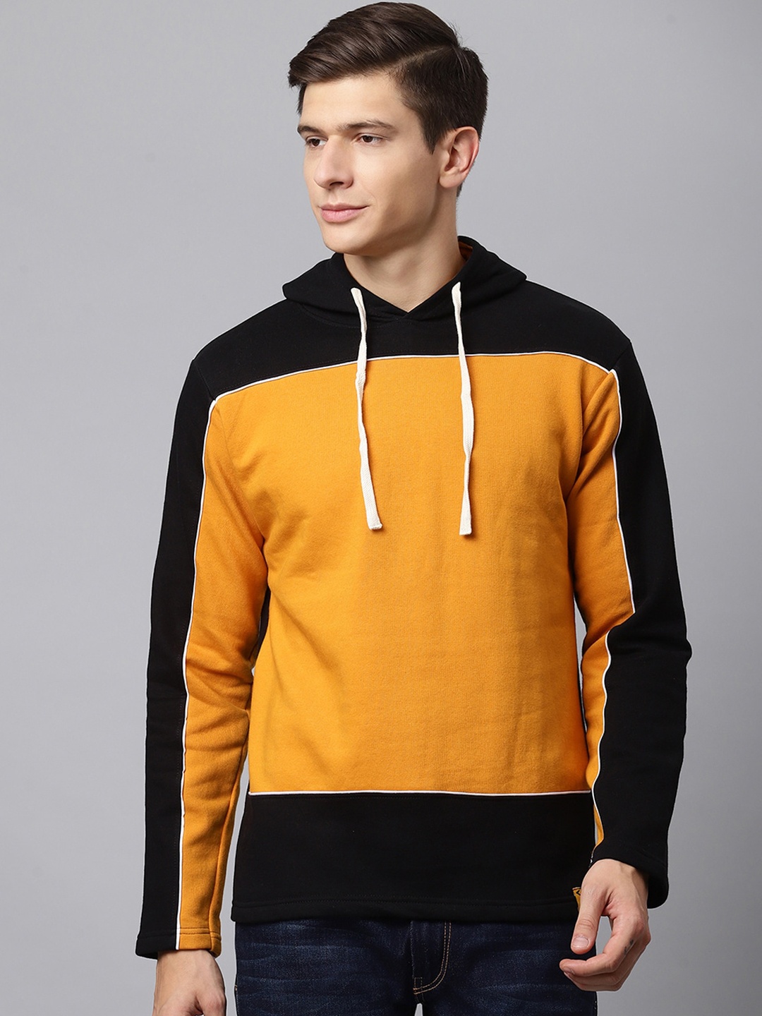 

Campus Sutra Men Black Colourblocked Hooded Cotton Sweatshirt