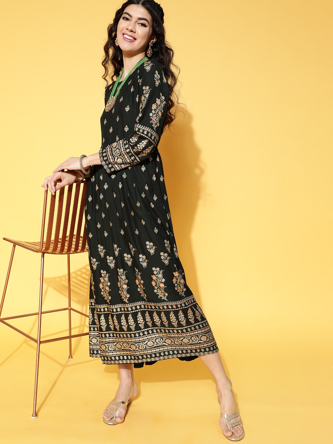

Libas Women Green & Gold Ethnic Print Fit Maxi Dress